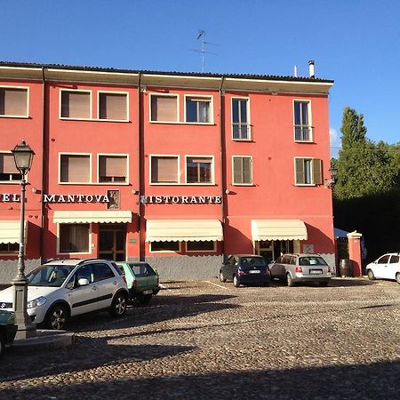Hotel Mantova Bagian luar foto